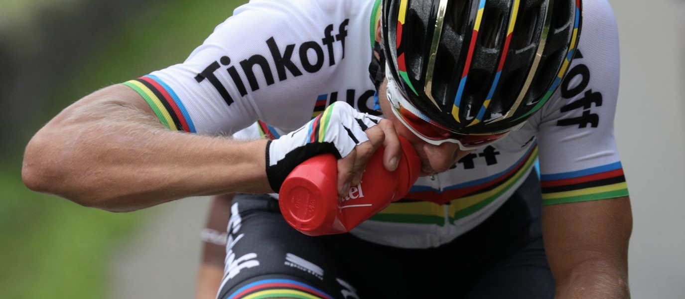 Cyclists and Hydration – Improve Your Performance - We Love Cycling magazine