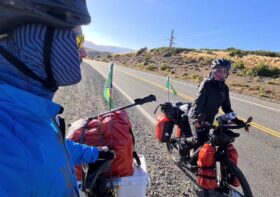 Cicloviajantes do canal Rolê Sem Fim têm bikes roubadas em Cajamarca, Peru