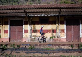 Atleta Maikon Liporoni inicia desafio histórico de monociclo no Caminho da Fé e registra feito para documentário