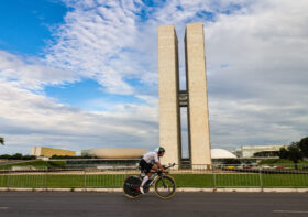 Distrito Federal recebe o Nubank Ultravioleta IRONMAN 70.3 no dia 26