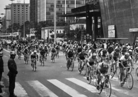 Edição histórica da Prova Ciclística 9 de Julho movimenta São Paulo na manhã desta quinta-feira