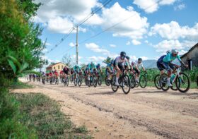 Volta Ciclística de Santa Catarina: Chileno Francisco Kotsakis vence a etapa 1 e veste camisa de líder