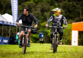 Sertões MTB Ibitipoca larga para o primeiro dos três dias de desafio