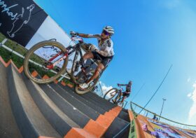 Alex Malacarne e Raiza Goulão conquistam o título do XCO da temporada 2026 da CiMTB em Congonhas